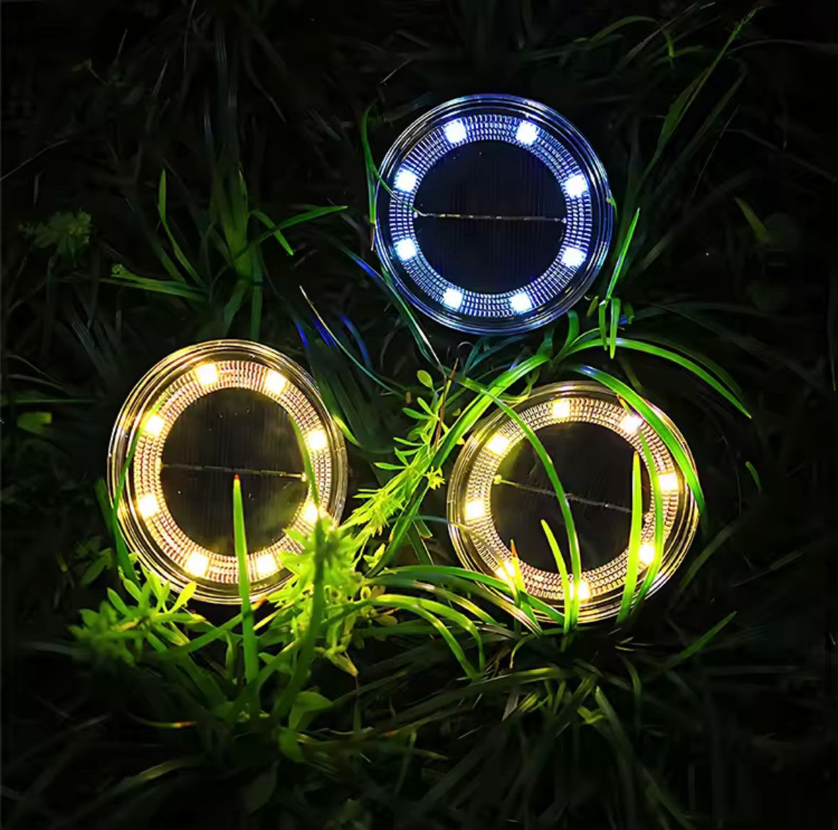 Lampes Solaires LED Extérieures - Éclairage Jardin, Allée, Terrasse, Cour