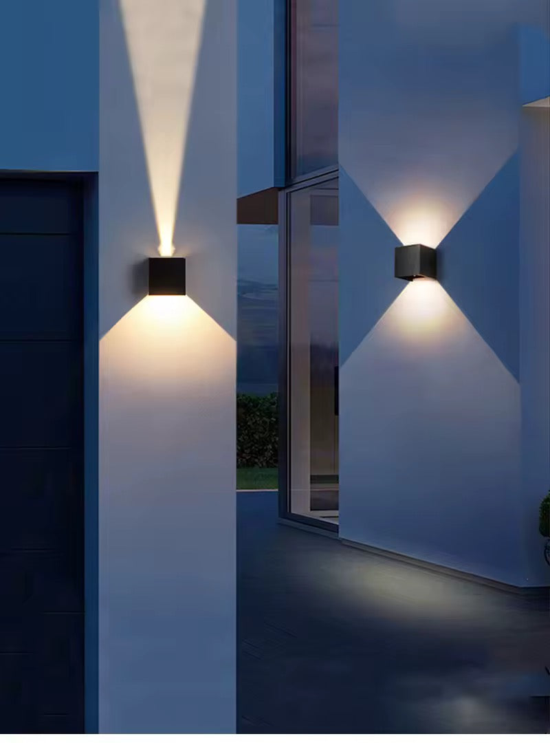 Lampe d’extérieur murale moderne